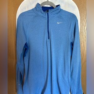 Men’s Nike 1/4 Zip - Excellent Condition. Size small.